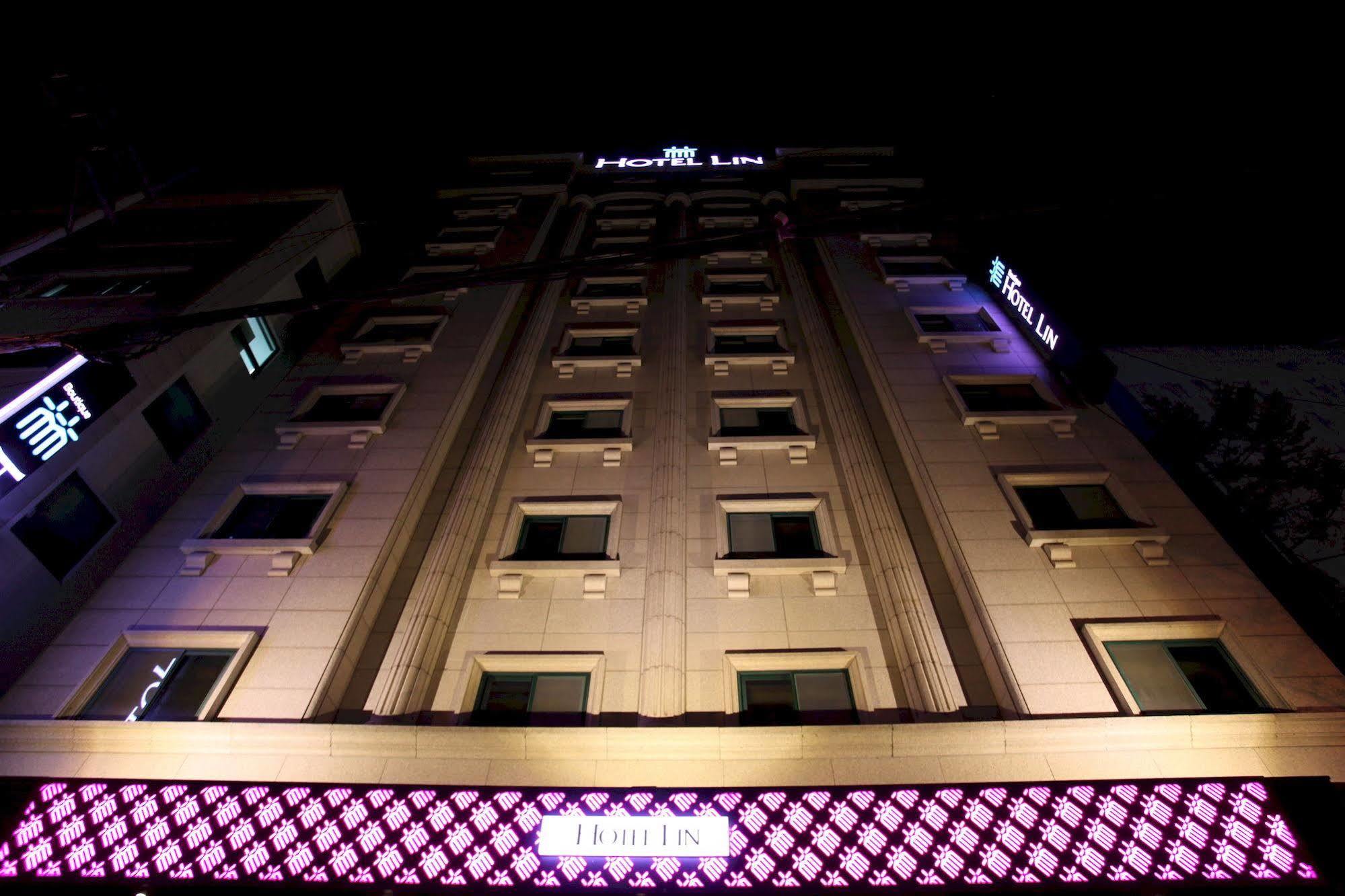 Lin * Seoul