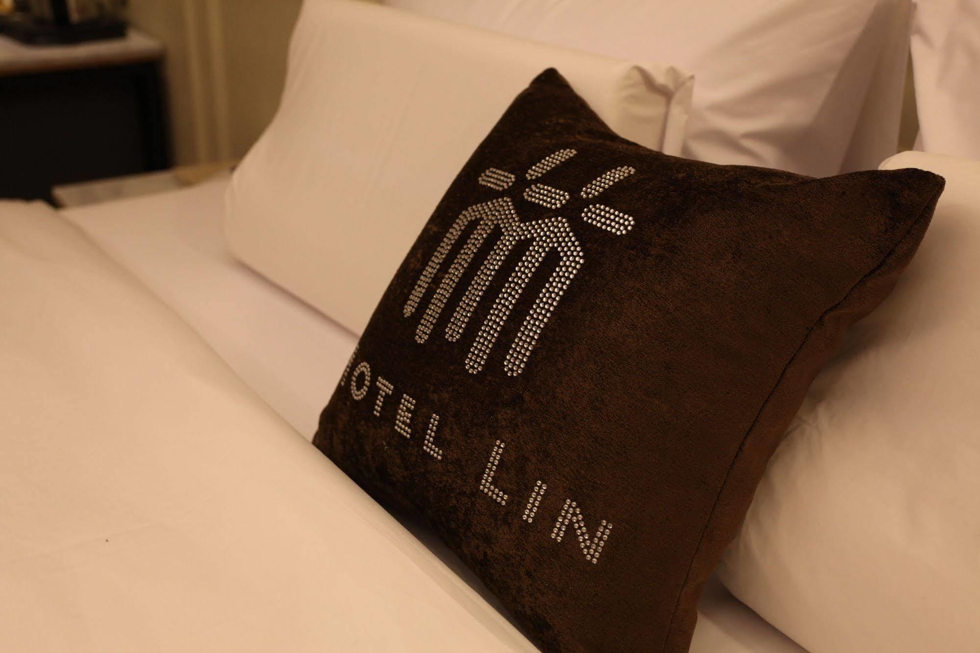 Hotel Lin *